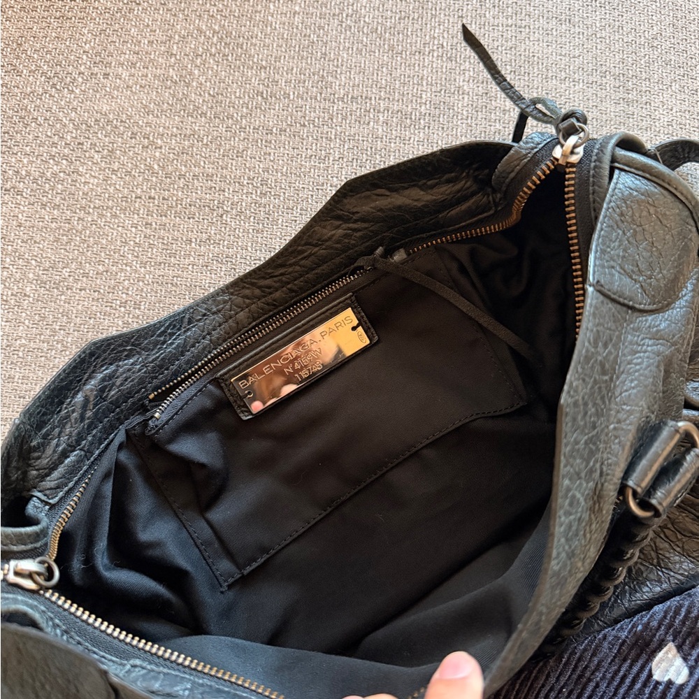 Balenciaga Classic City Bag - Picture 5 of 13